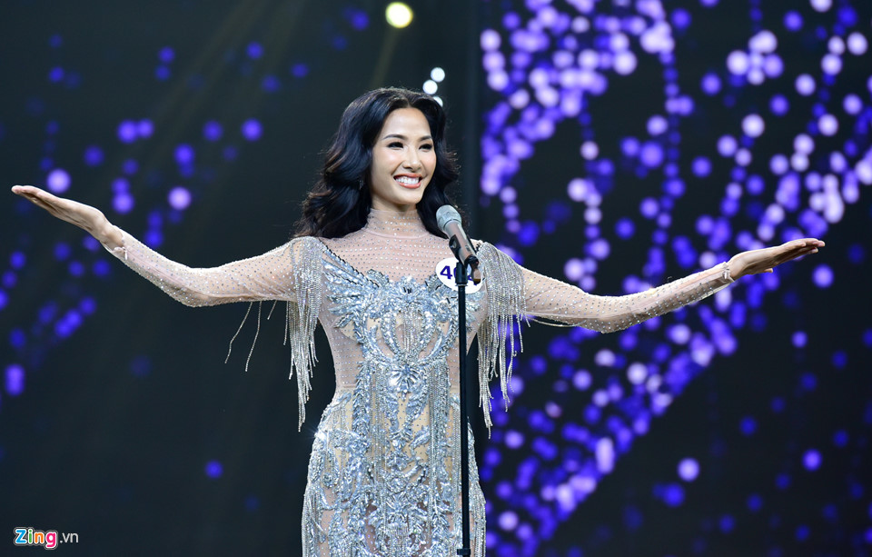 Đêm chung kết HHHV đầy tiếc nuối của Hoàng Thùy, Mâu Thủy